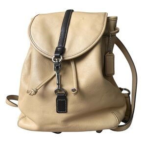 Coach 💛 Legacy Backpack